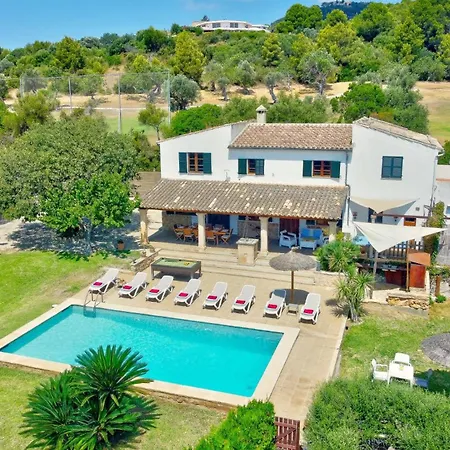 Вілла Toni Pau By *